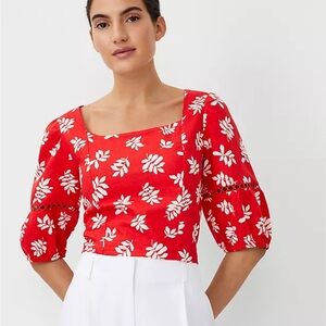 Leafed Linen Blend Square Neck Puff Sleeve Top